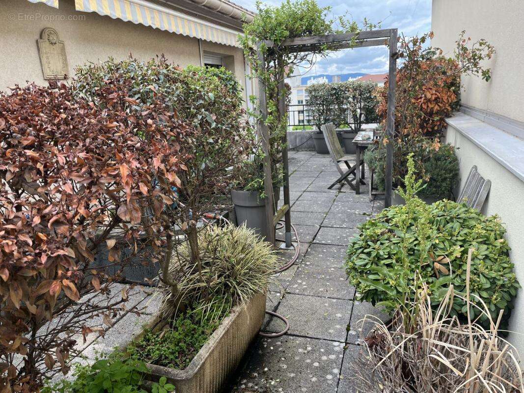 Appartement à LYON-4E