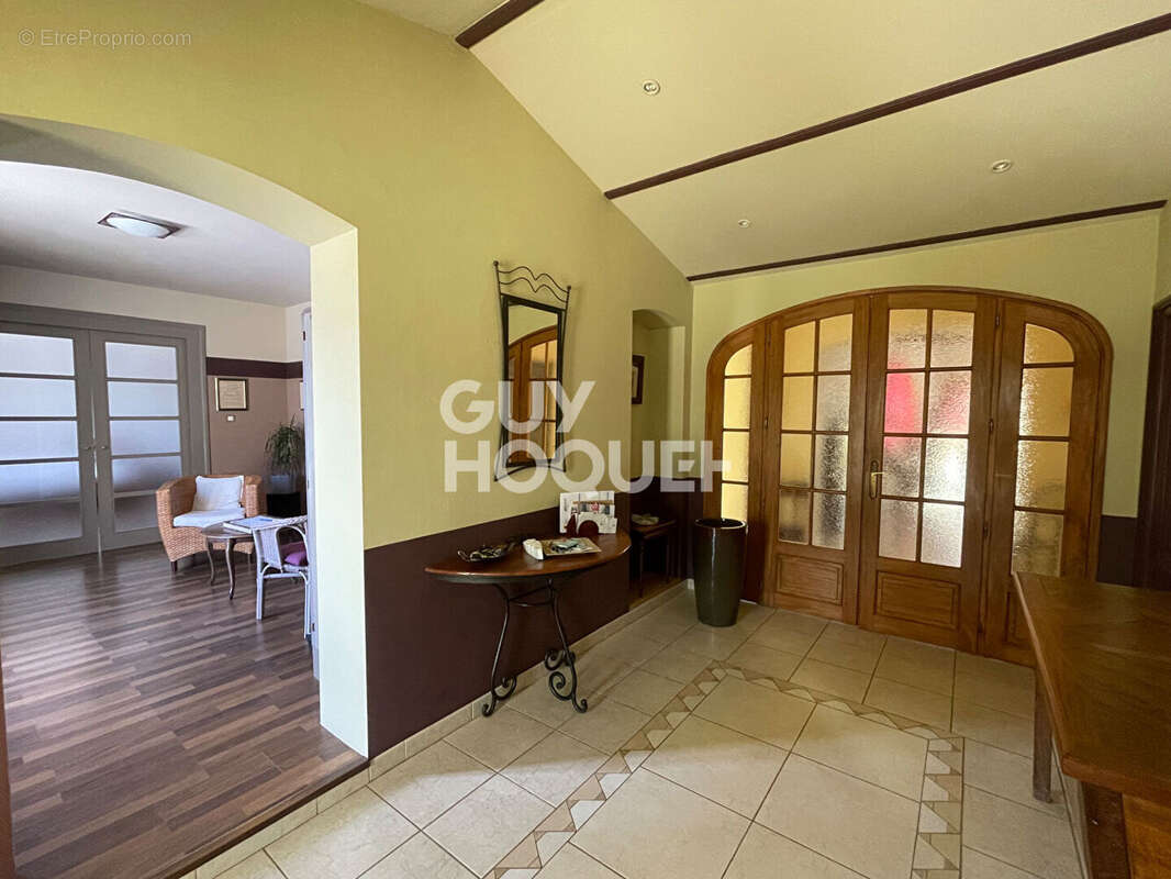 Coup de coeur : Villa 4 chambres sur 839 m² à Challans - photo 7