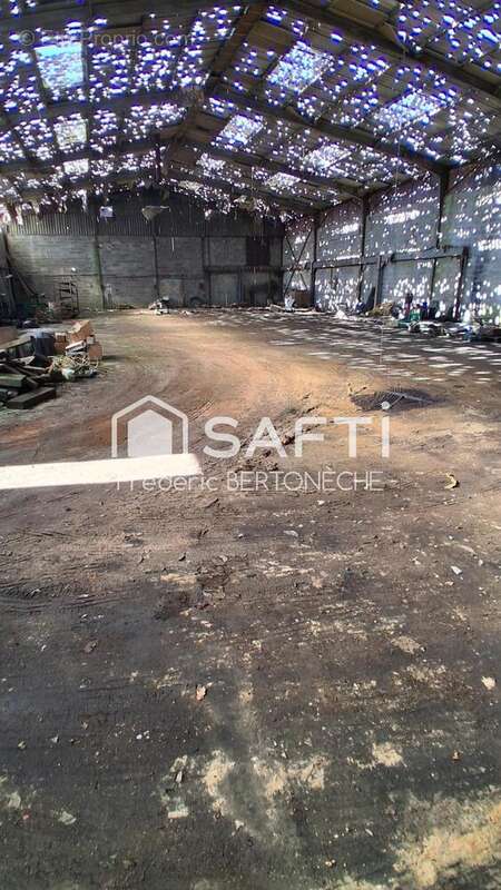 Photo 2 - Appartement à LES EGLISOTTES-ET-CHALAURES