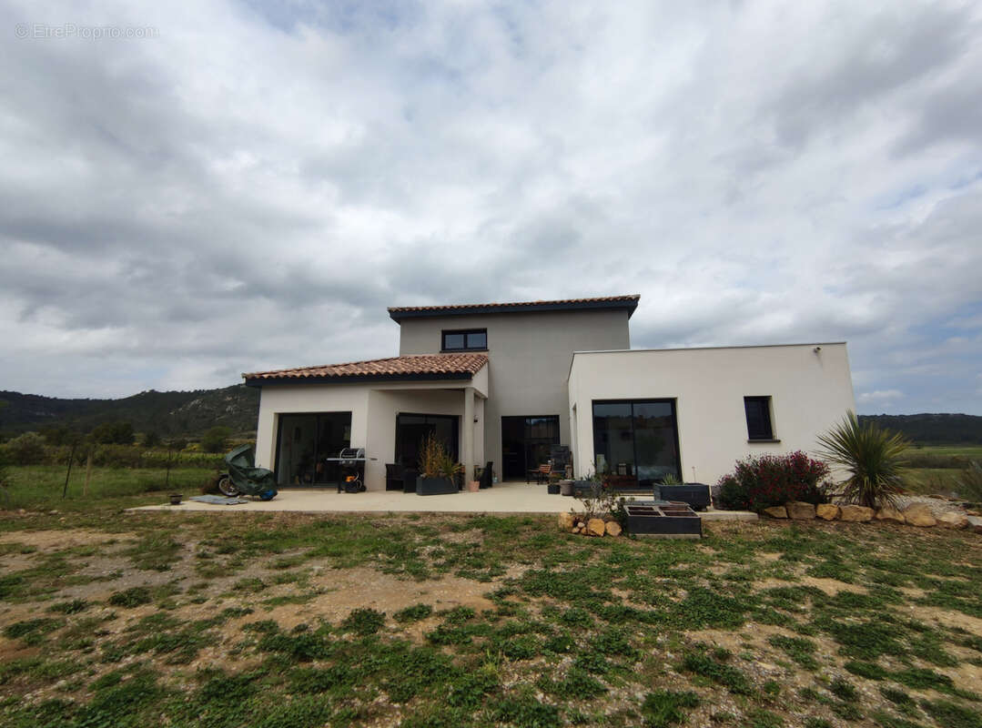 Villa independante 126m2 sur 921 m2 de terrain vue degagee - photo 28
