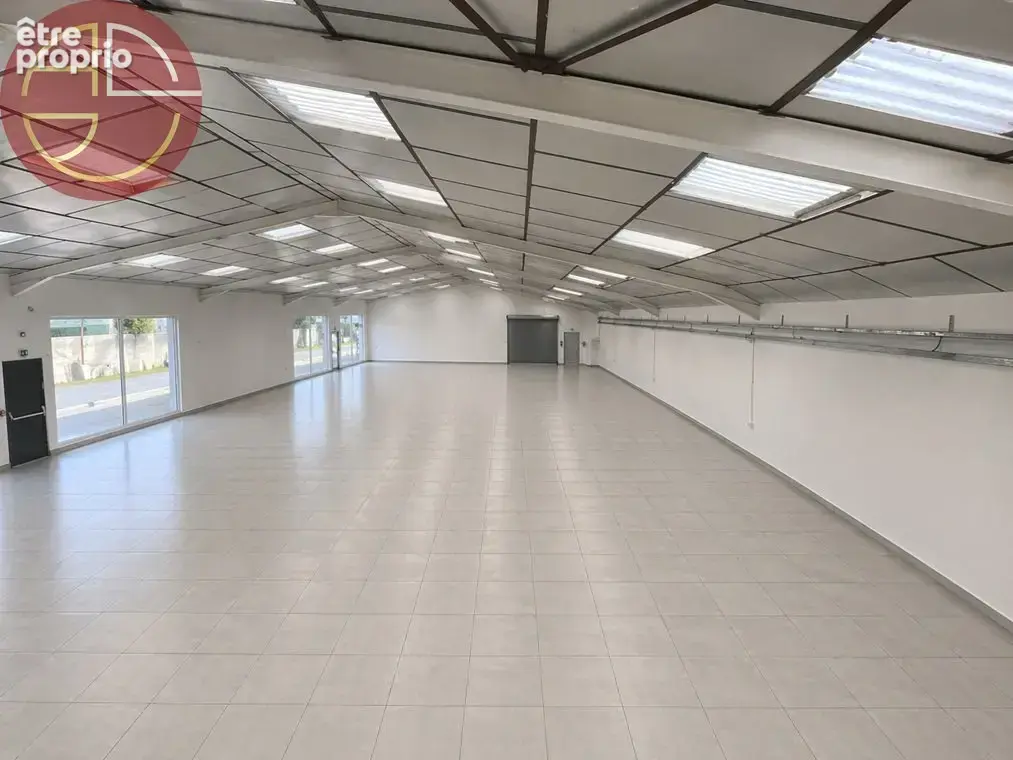 Commerce 1 800 m² à vendre à Plaisance-Du-Touch (31830) - photo 5