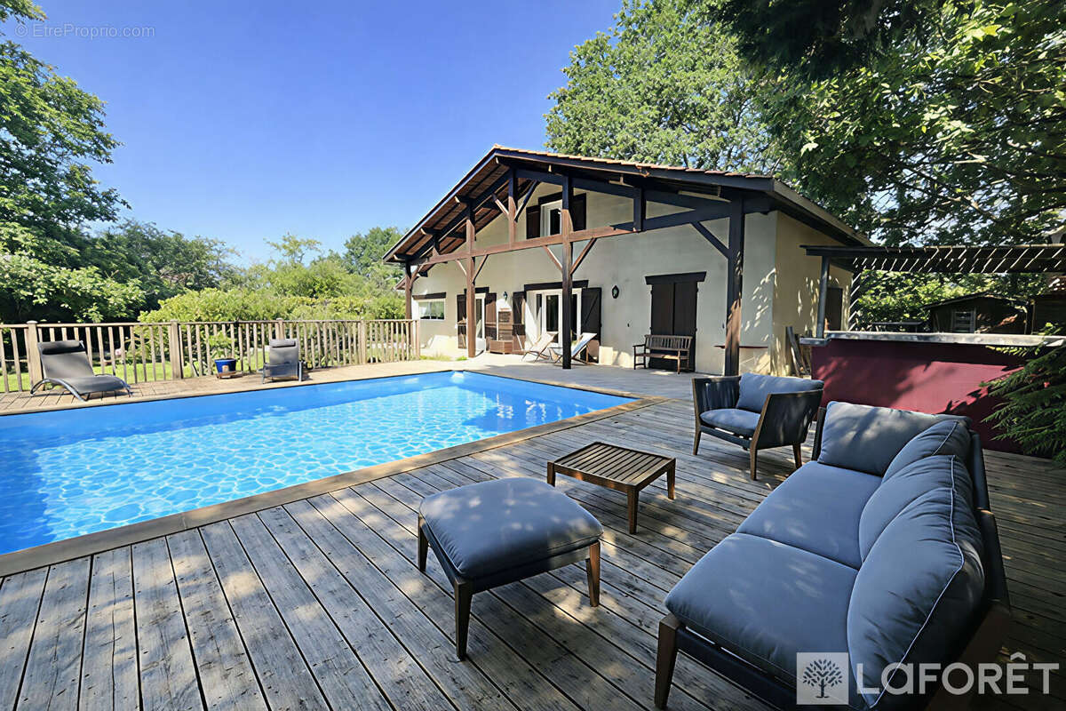 Maison Saint Jean D'Illac 6 pièces 163 m² - photo 10