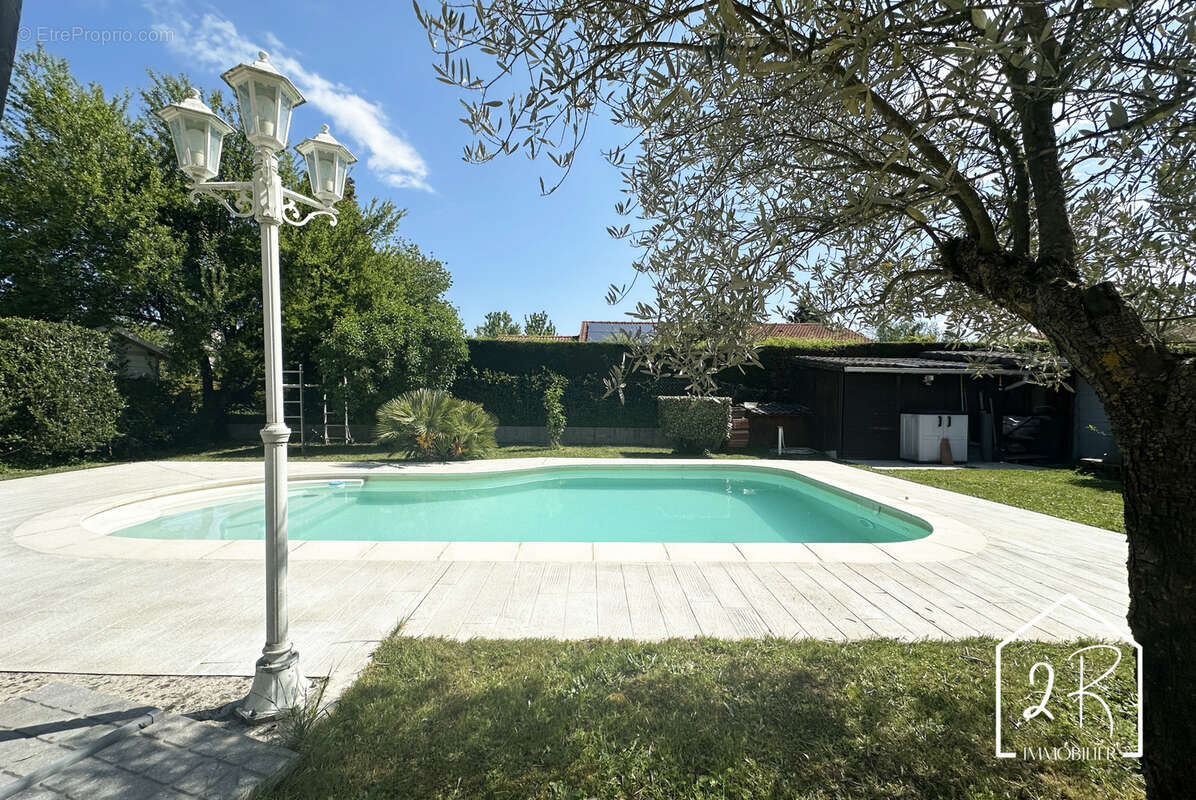 Maison à COMMUNAY
