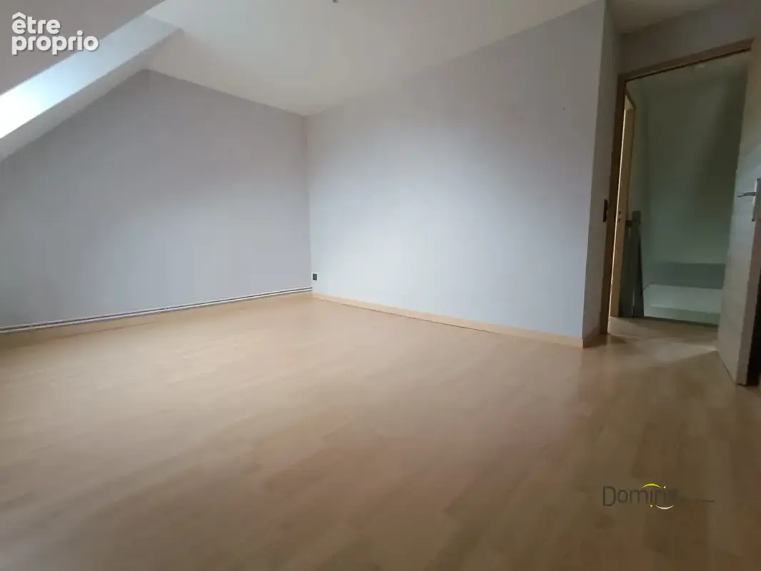 Maison 93 m² à Wattrelos  - photo 8