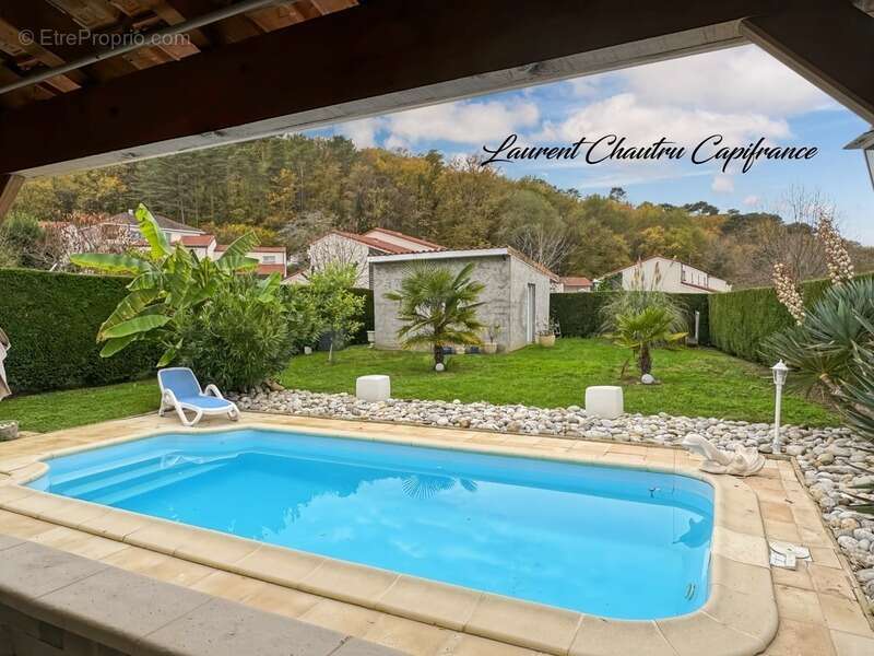 Maison à MARSAC-SUR-L&#039;ISLE