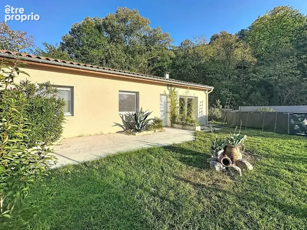 Maison de plain-pied avec garage à Eurre - photo 1