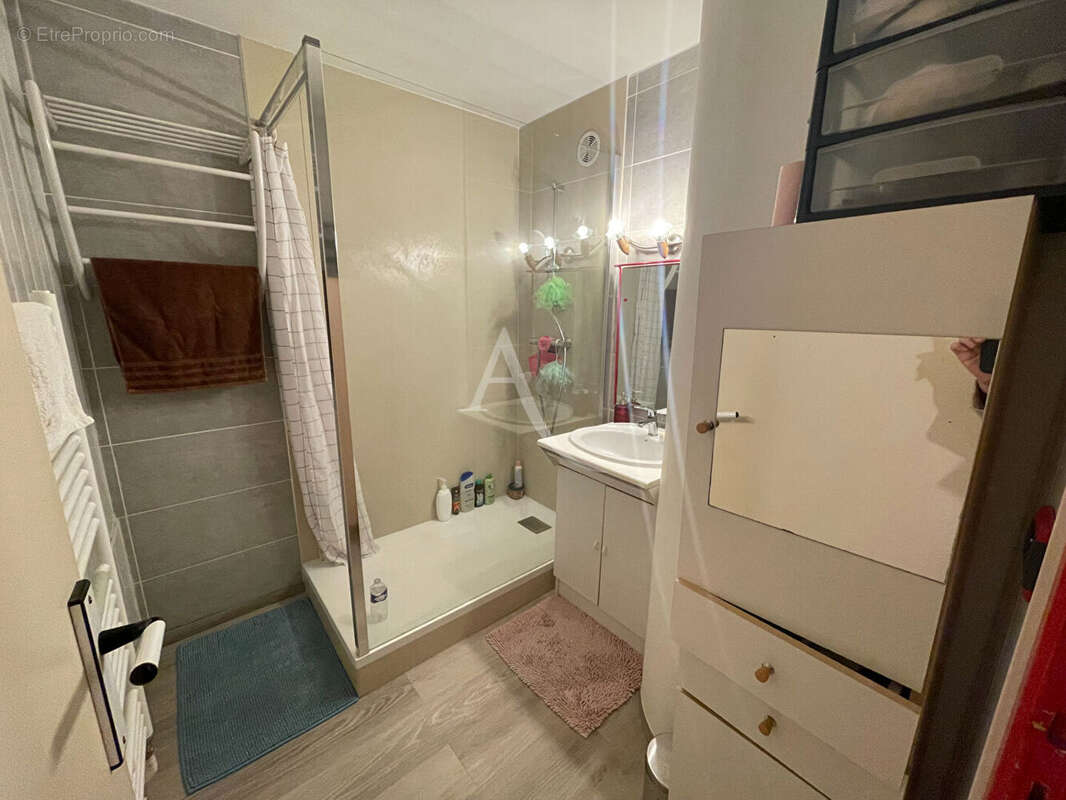 Appartement à SAINT-JEAN-DE-BRAYE