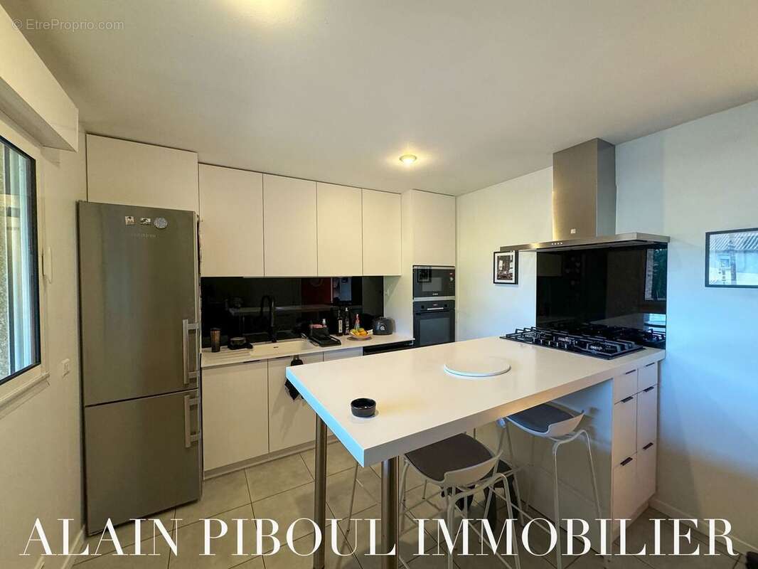 Maison à CASTELGINEST