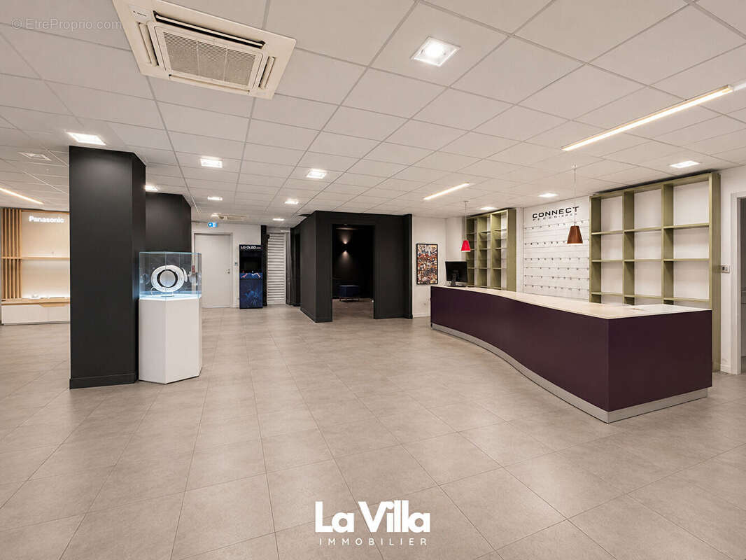 Local commercial  660 m2 - photo 5