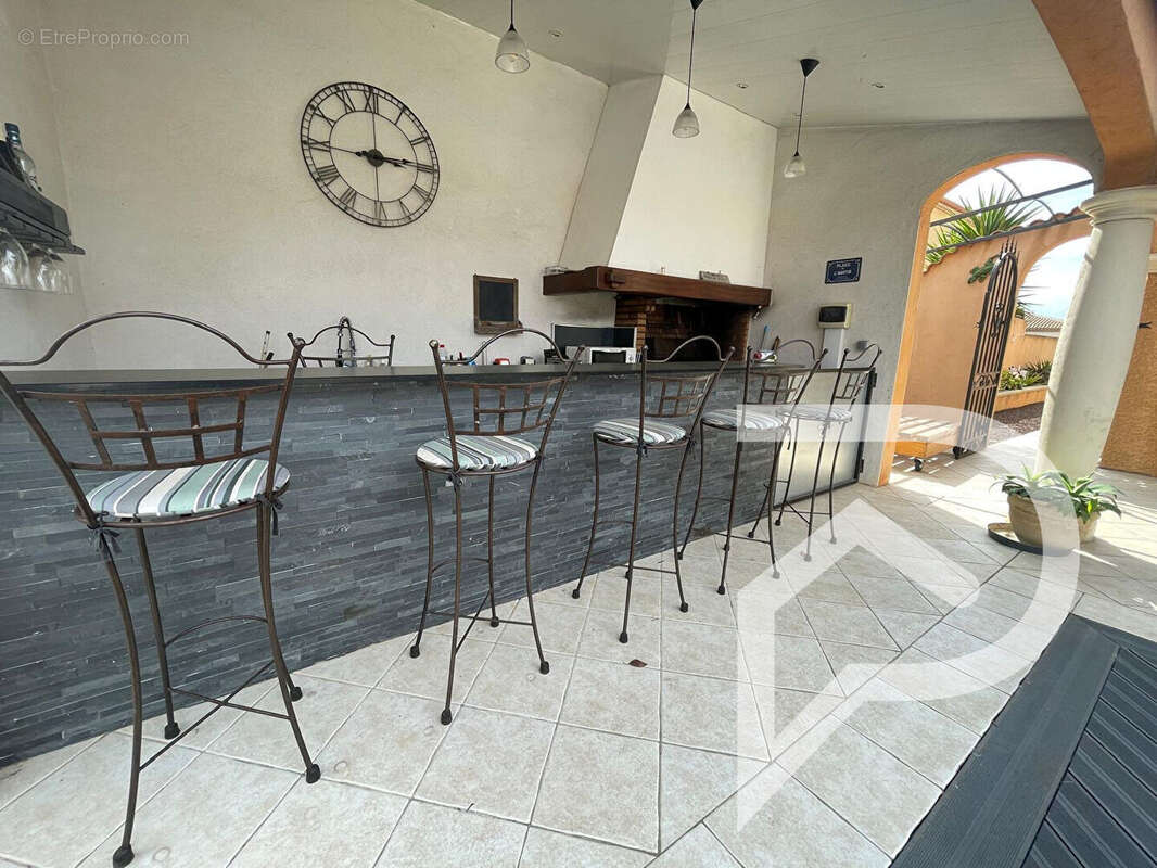 Maison à COLOMBIERS