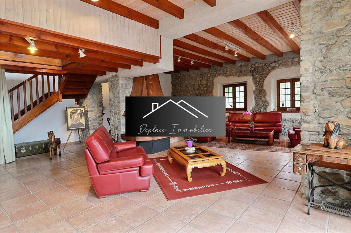 Maison à BALLAISON