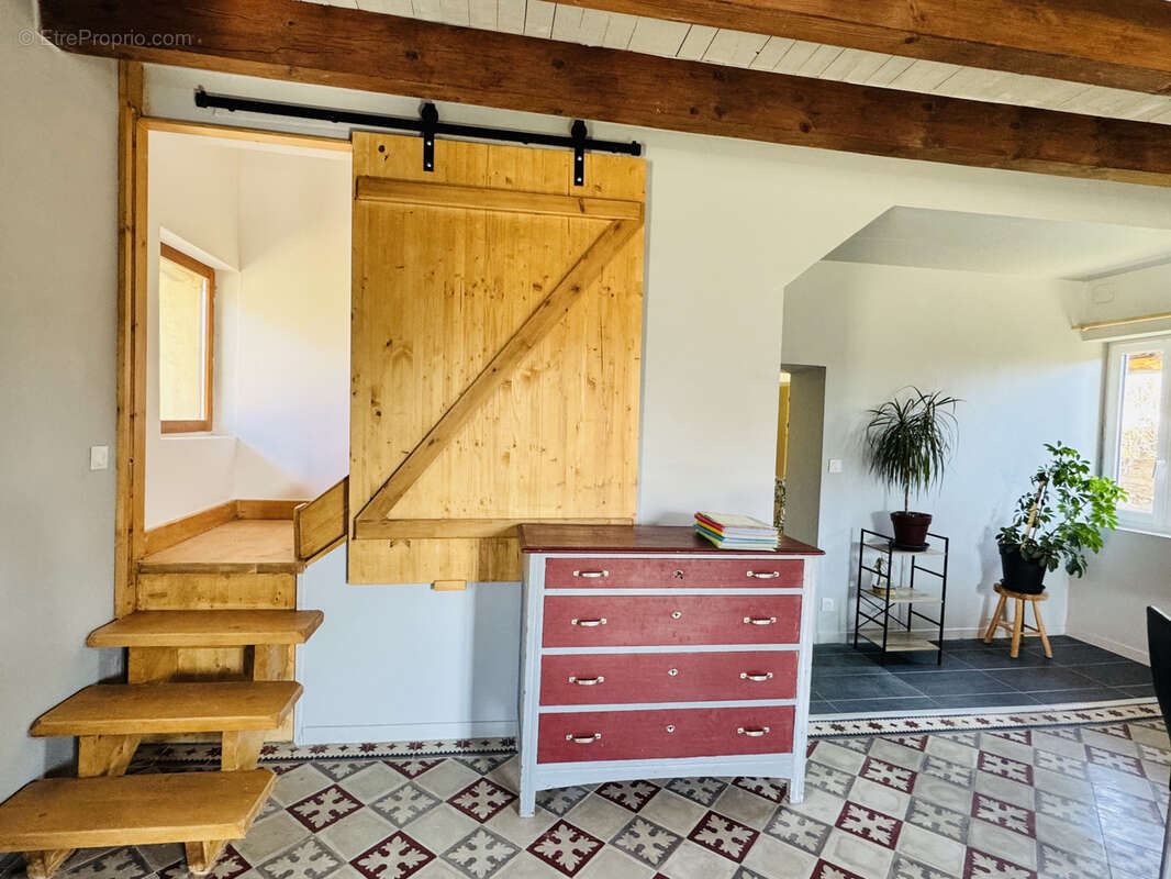 Maison à LA CHAPELLE-SAINT-SAUVEUR