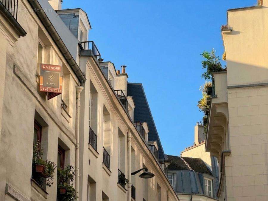 Appartement à PARIS-6E