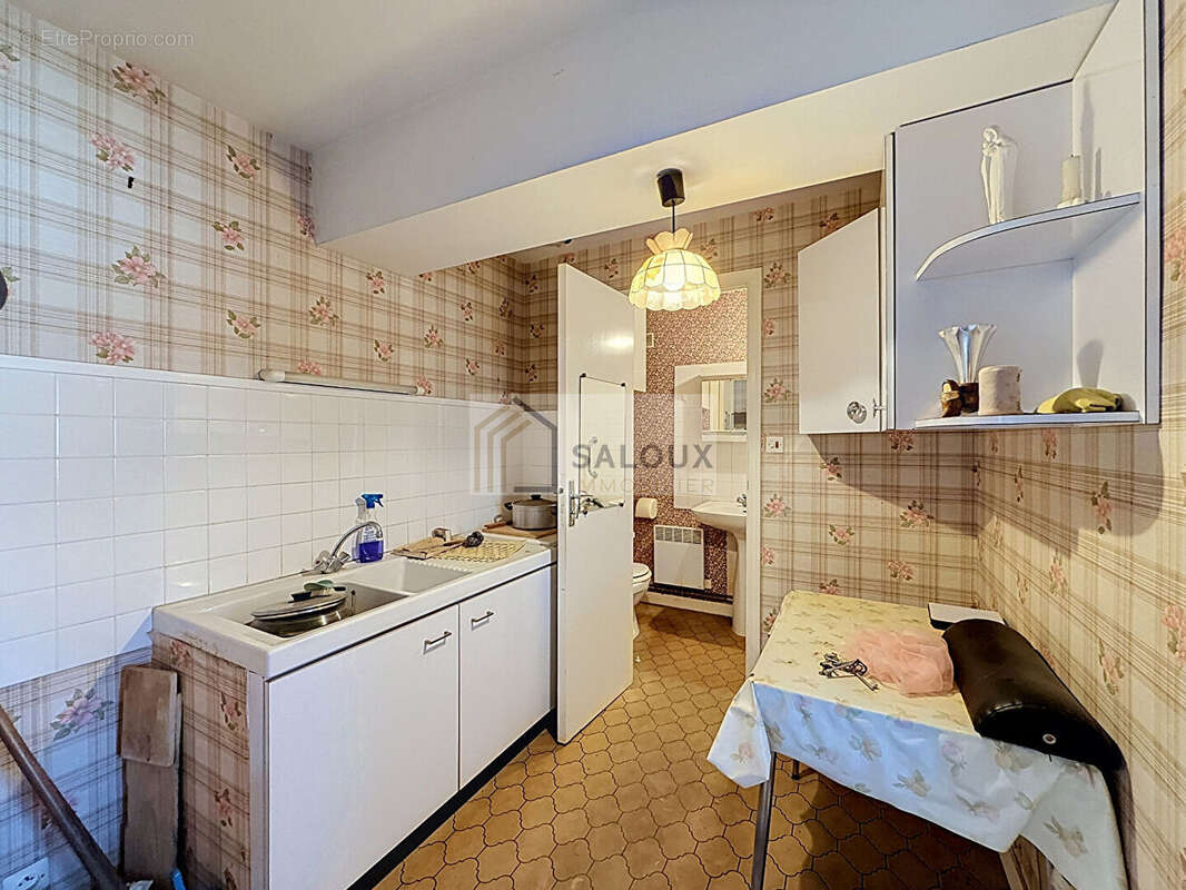 Immeuble ancien à Noyal-Muzillac - idéal investissement - photo 6