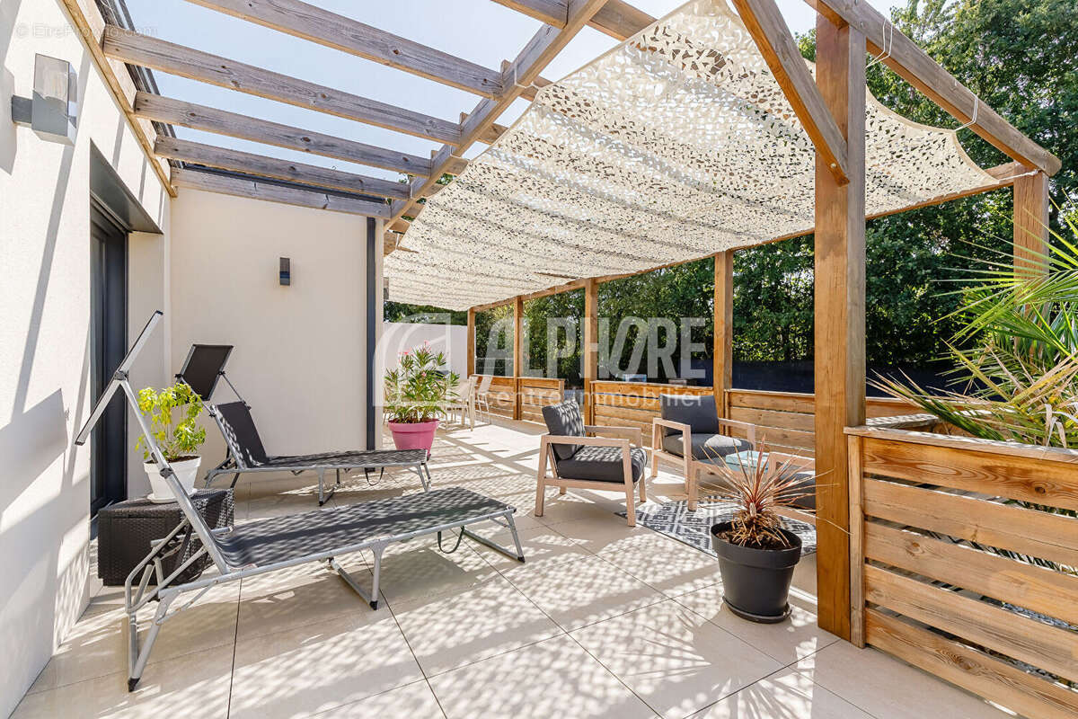 Maison à vendre à Dompierre sur Yon - 6 pièces, 110.70 m² - photo 2