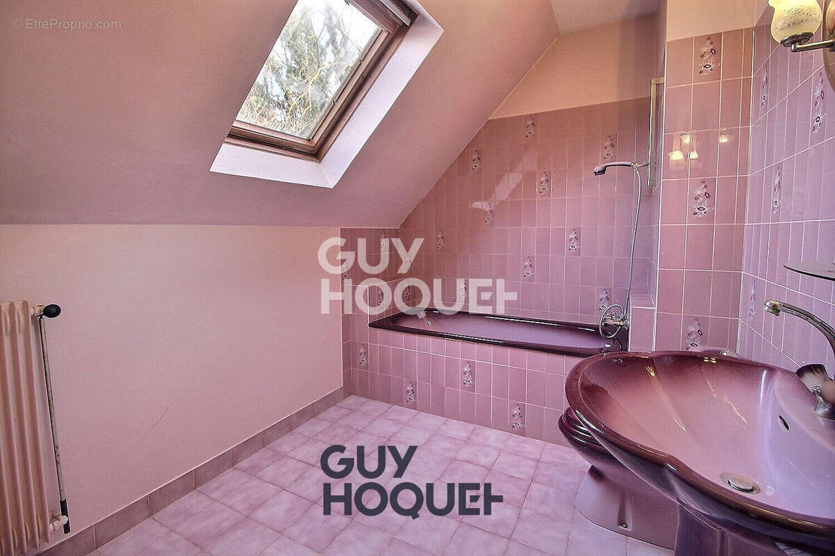 Maison à LIMEIL-BREVANNES