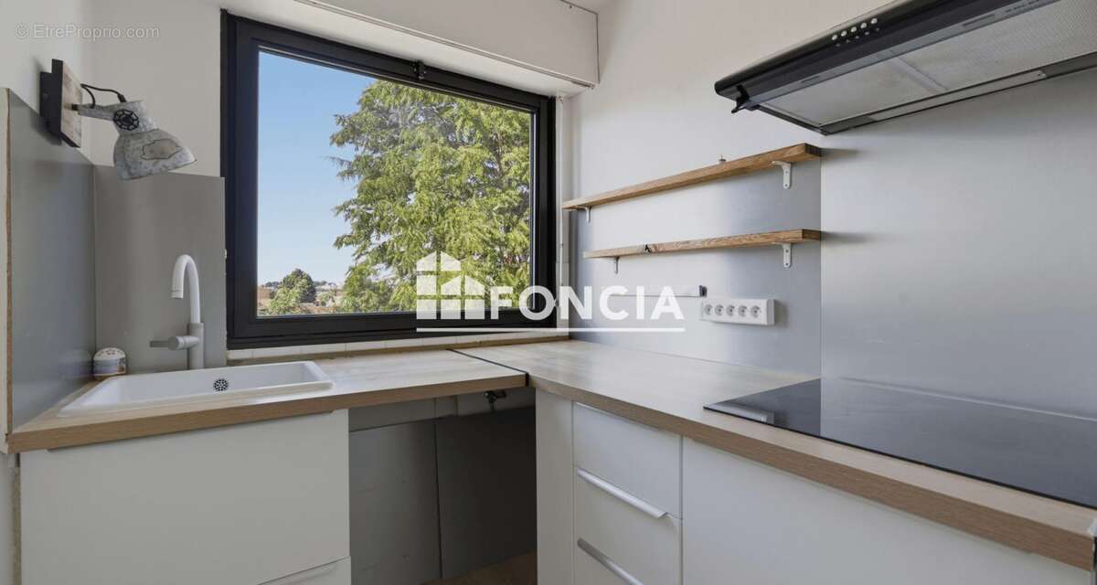 Charmant t3 avec parking et balcon tram b - photo 4