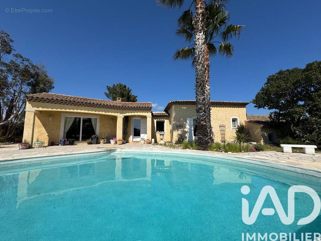 Photo 1 - Maison à MONTAUROUX