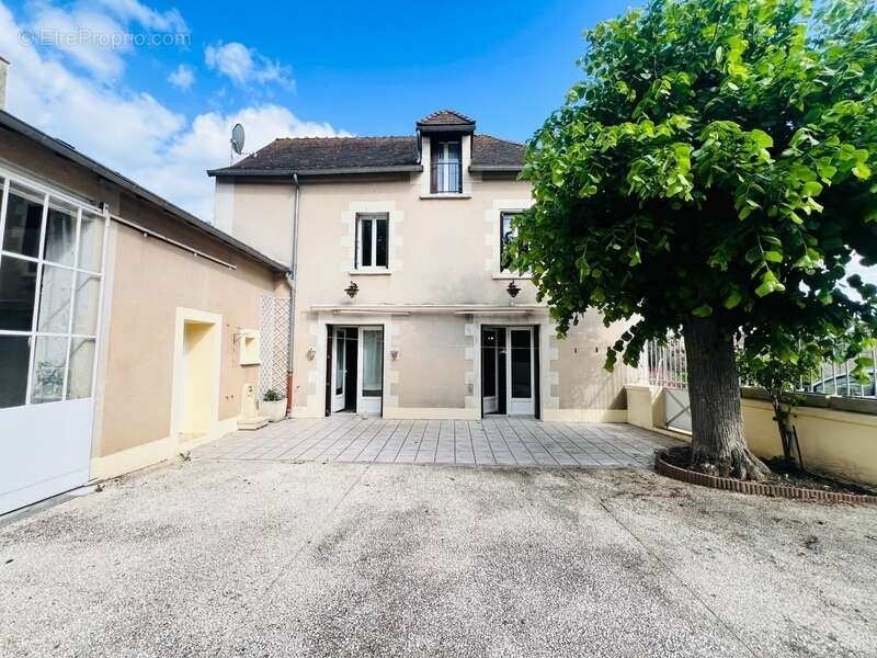 Maison à SAINT-SAUVEUR