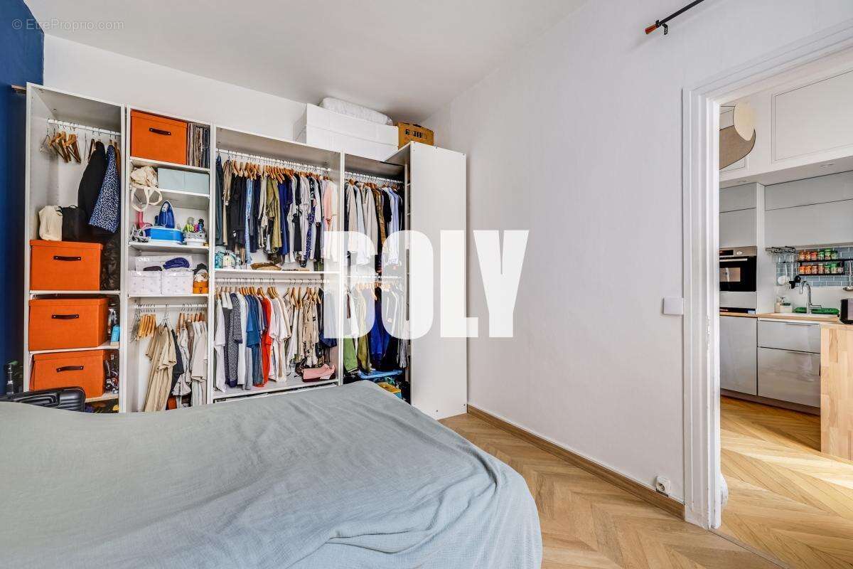 Appartement à PARIS-12E