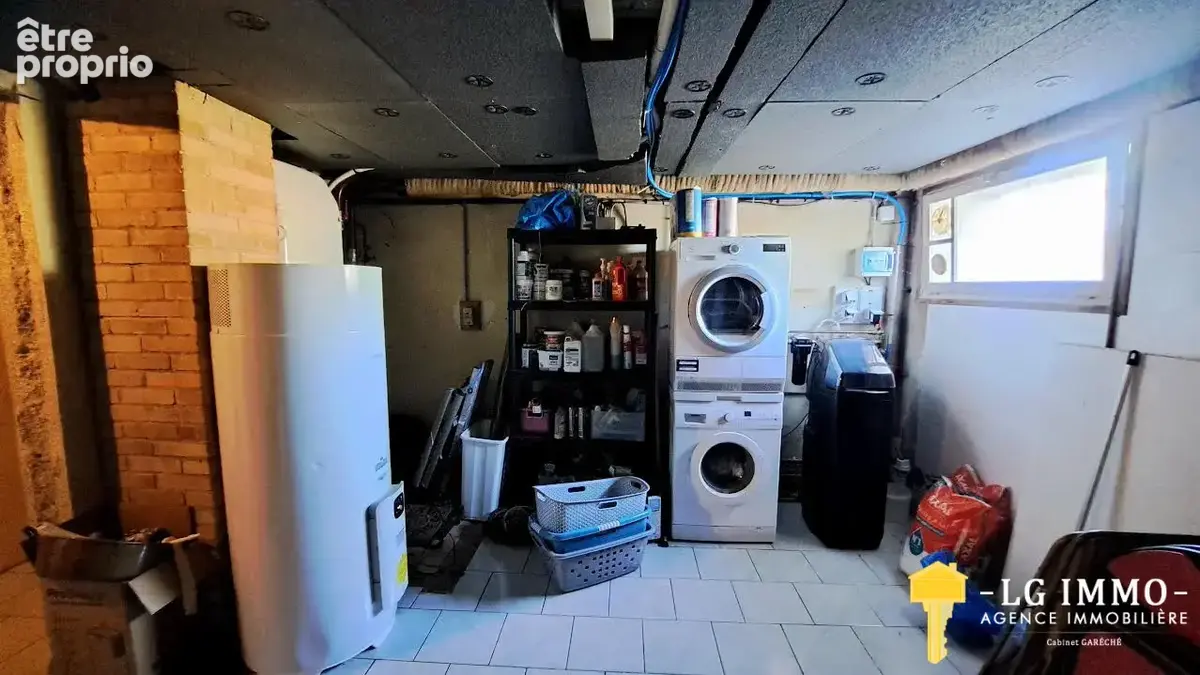 Maison familiale de 174 m2 , belles prestations , idéalement située. - photo 26