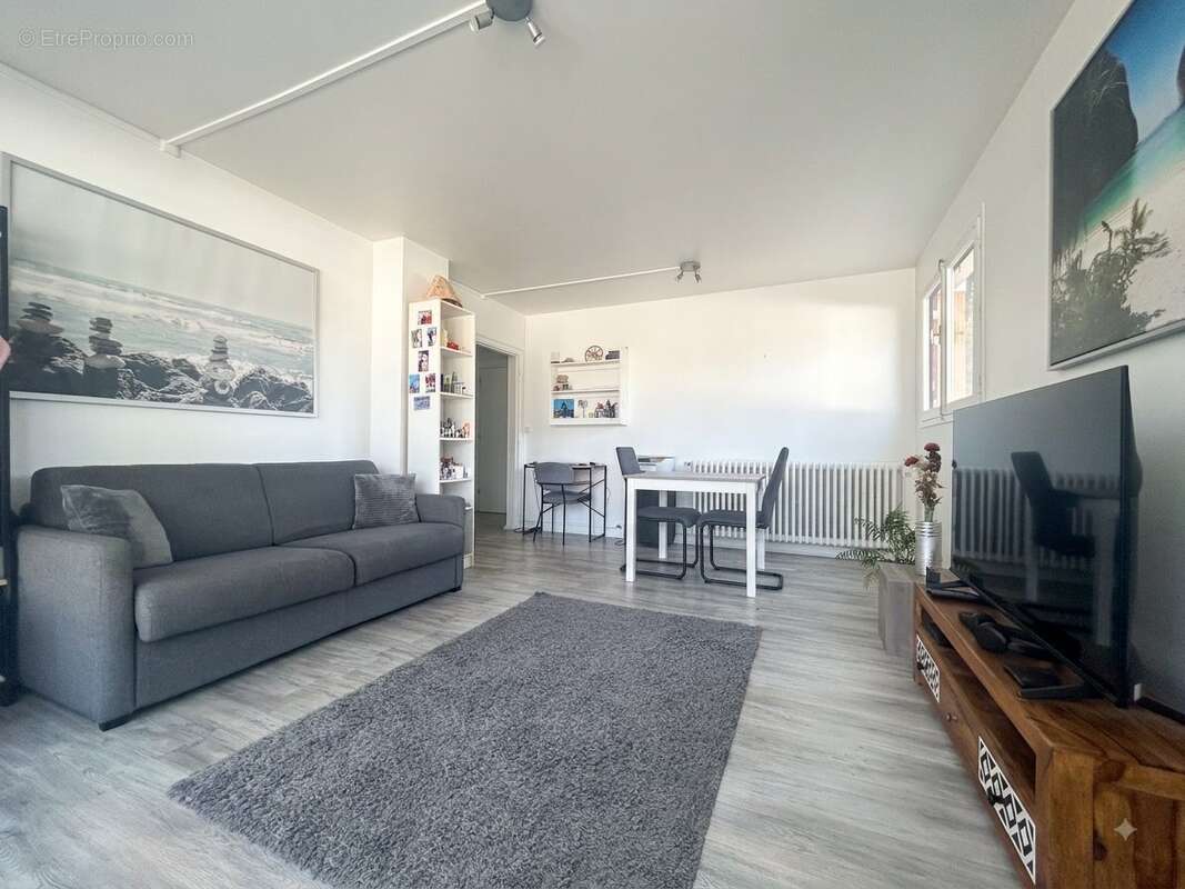 Appartement 49 m² à Bois-D'arcy  - photo 2