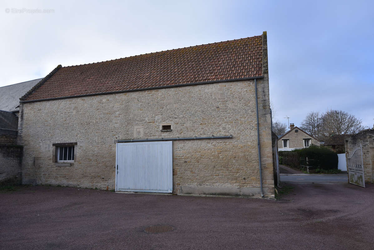 Maison à DOUVRES-LA-DELIVRANDE