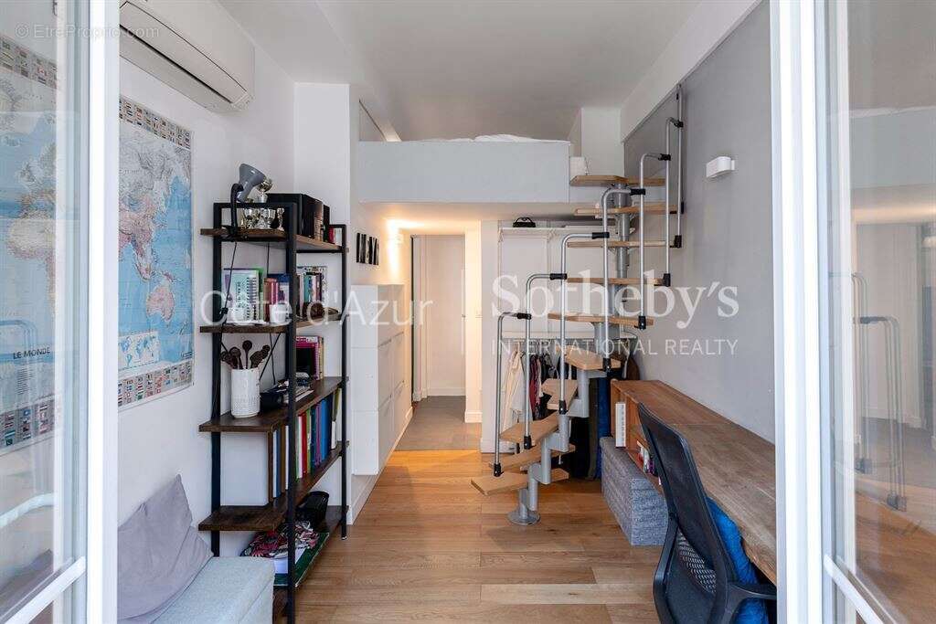 Appartement bourgeois rénové dans un immeuble d'architecte au cœur de Nice - photo 20