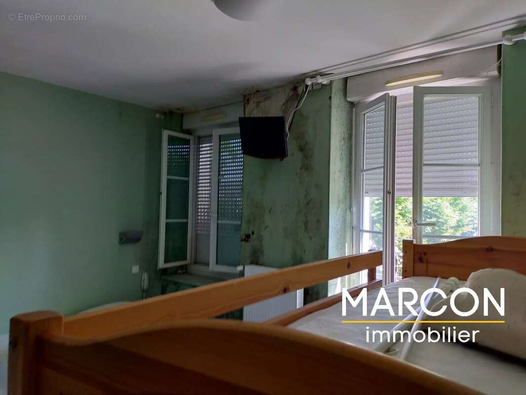 Commerce à LA SOUTERRAINE