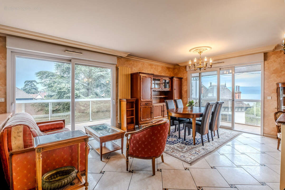 Appartement à THONON-LES-BAINS