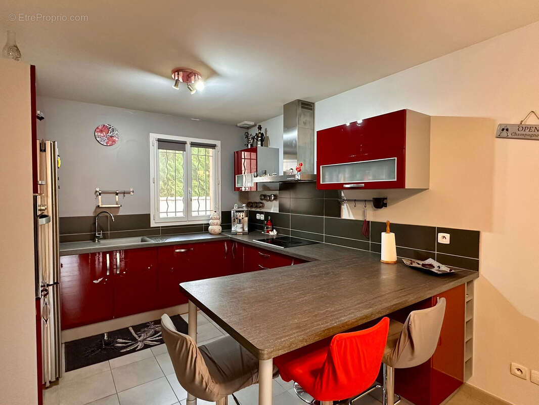 Maison à SAINT-JULIEN