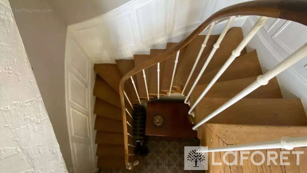 Maison à FONTAINEBLEAU