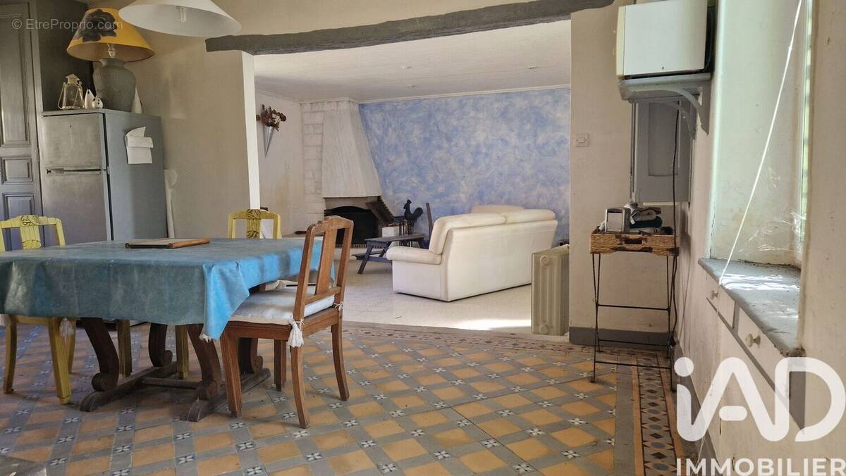 Photo 1 - Maison à NEUVY-SAUTOUR