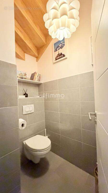 Appartement T4 duplex 2 terrasses de 37 m² et garage fermé - photo 15