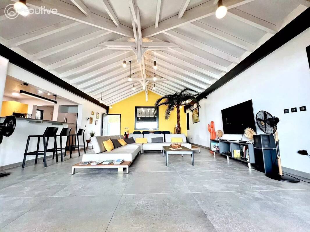 Maison à SAINT-PIERRE