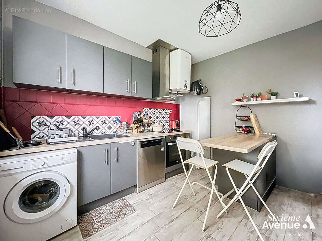 Appartement à SAINT-SYMPHORIEN-D&#039;OZON