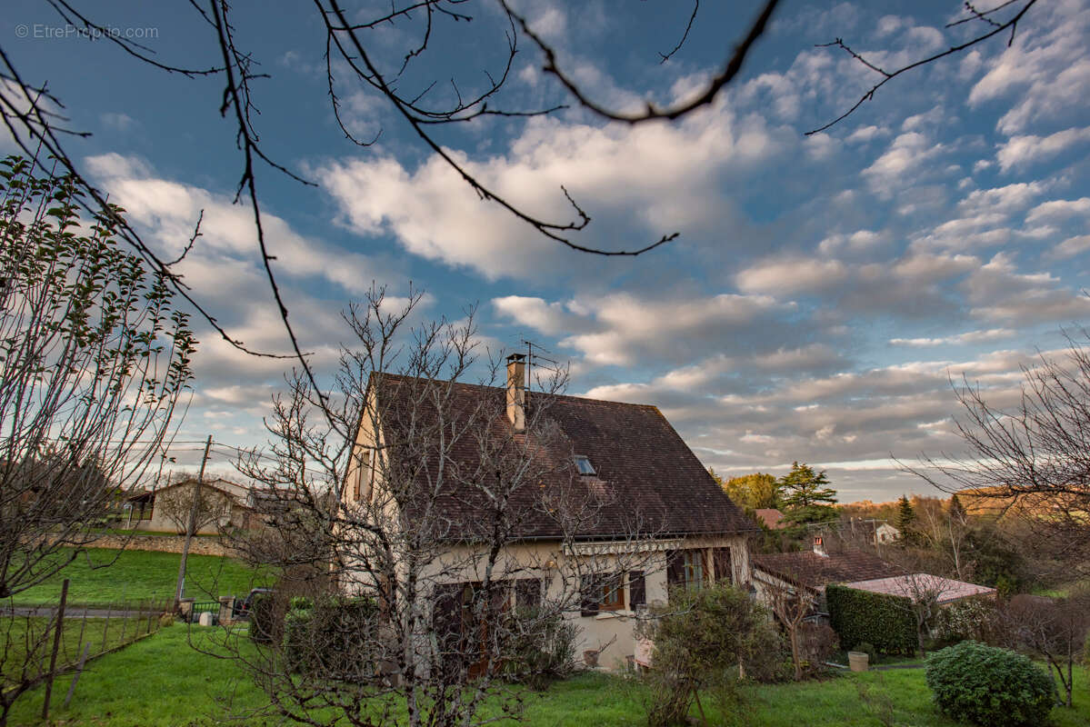 Maison à BEAUMONT-DU-PERIGORD