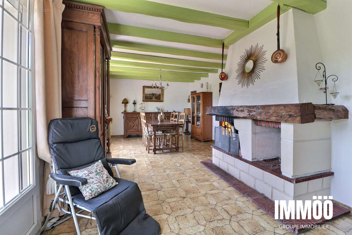 Maison à MALAUNAY