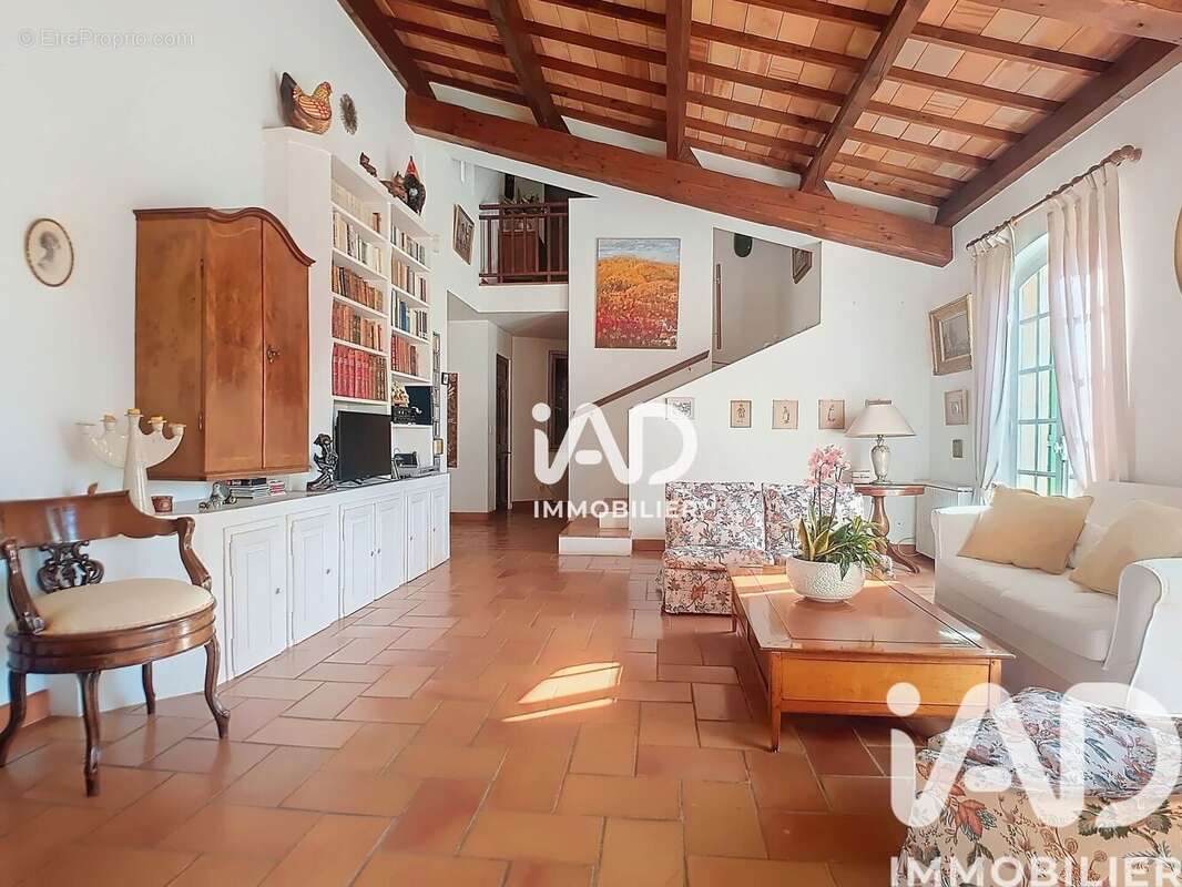 Photo 4 - Maison à TRETS