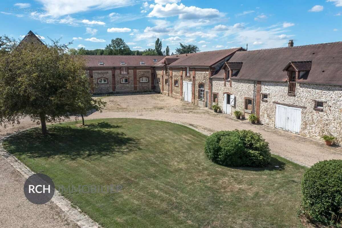 Maison à RAMBOUILLET