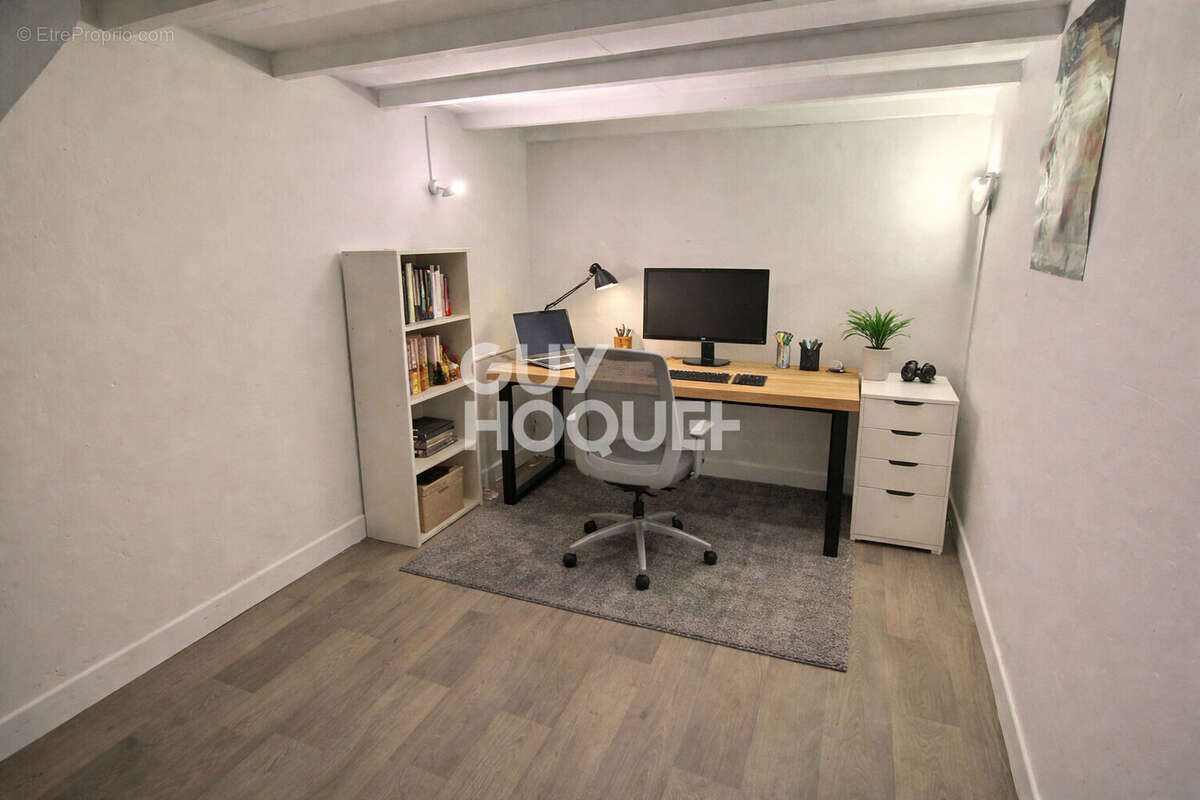 Appartement à CHAVILLE