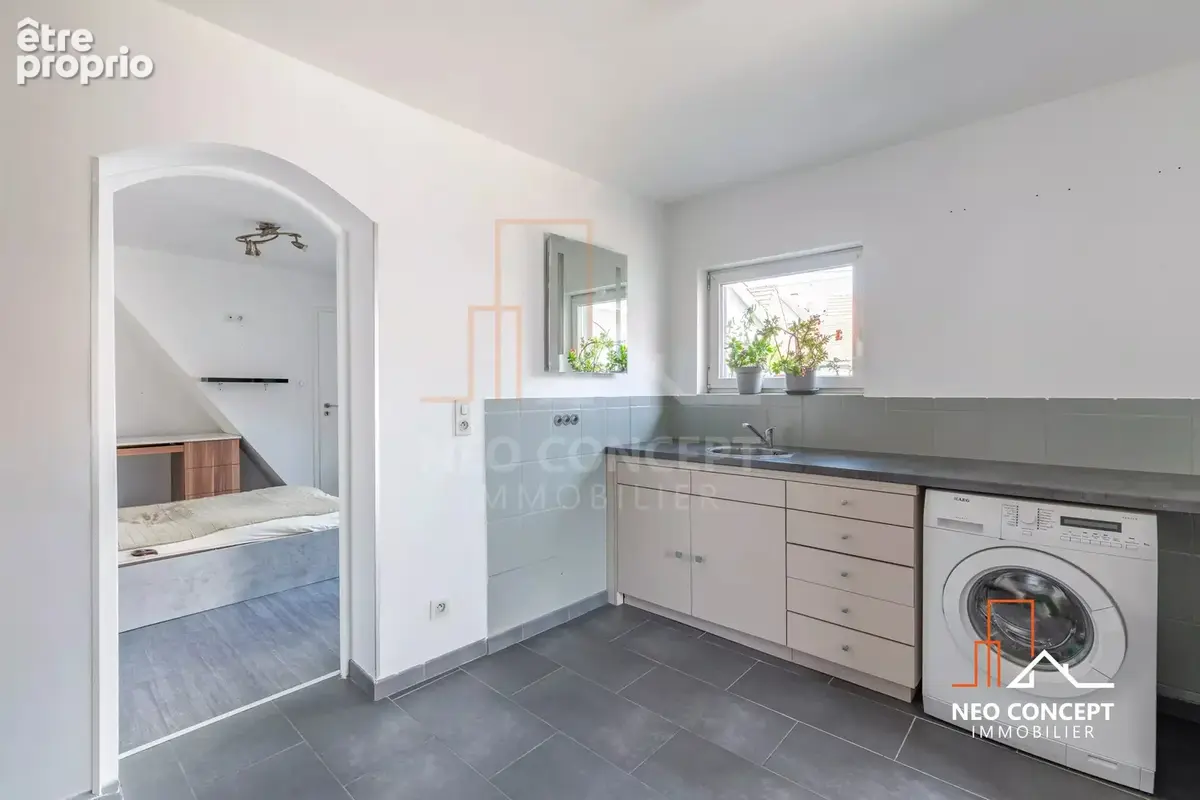 HAGUENAU  Maison 77,60 m²  Dépendance sur 2 niveaux  Garage  2 cours  Beau potentiel - photo 20