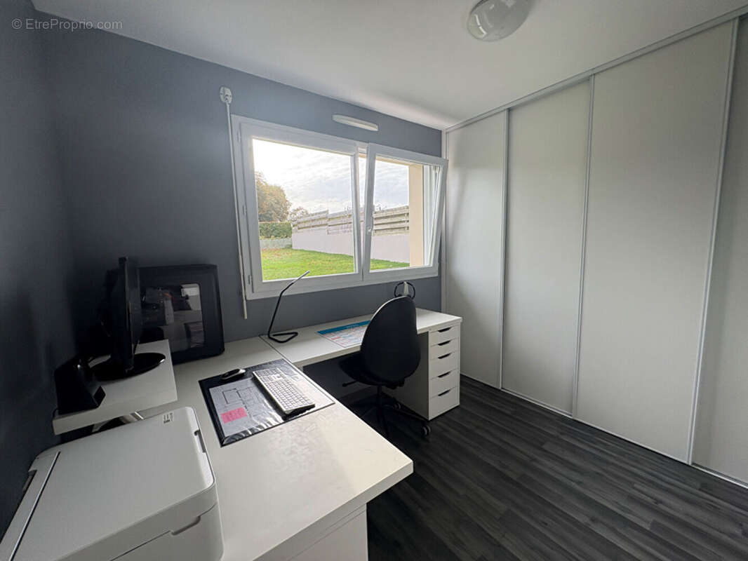 Maison à LAMPAUL-GUIMILIAU