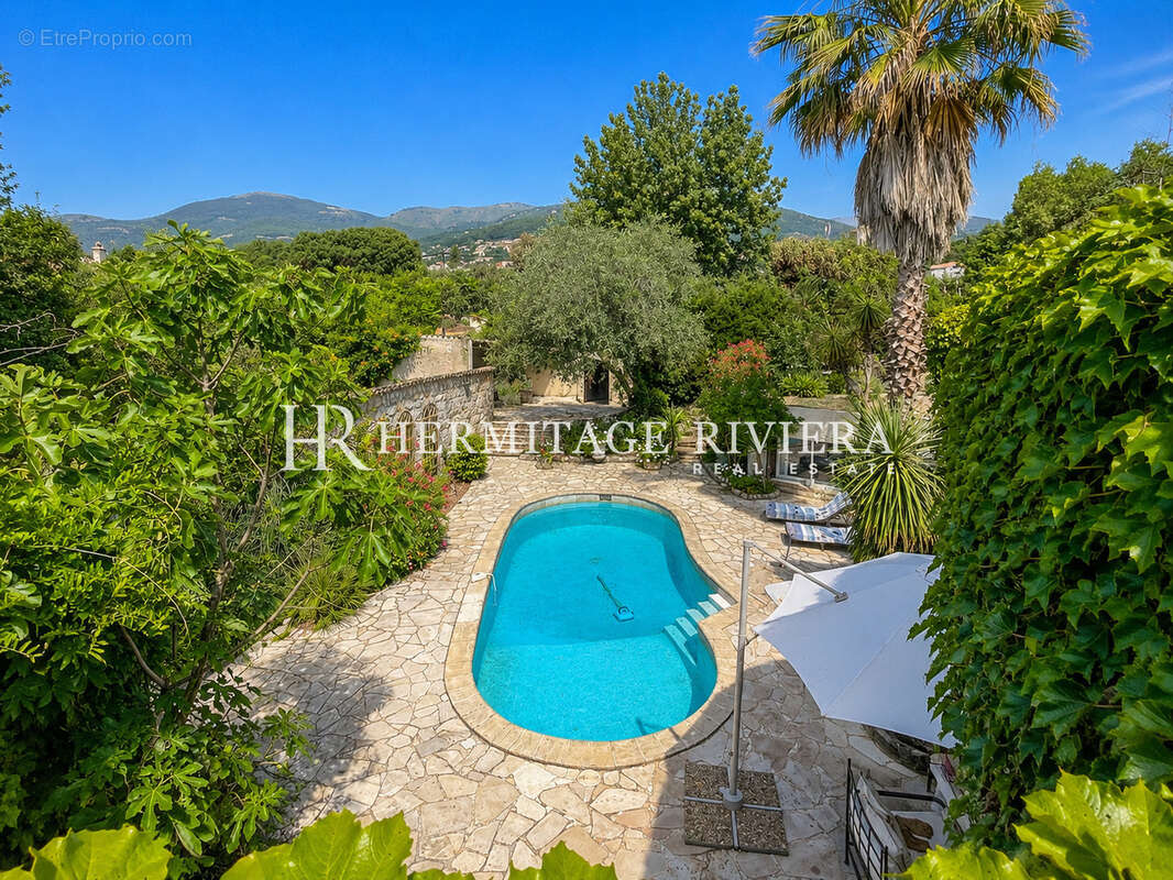 pool terrace