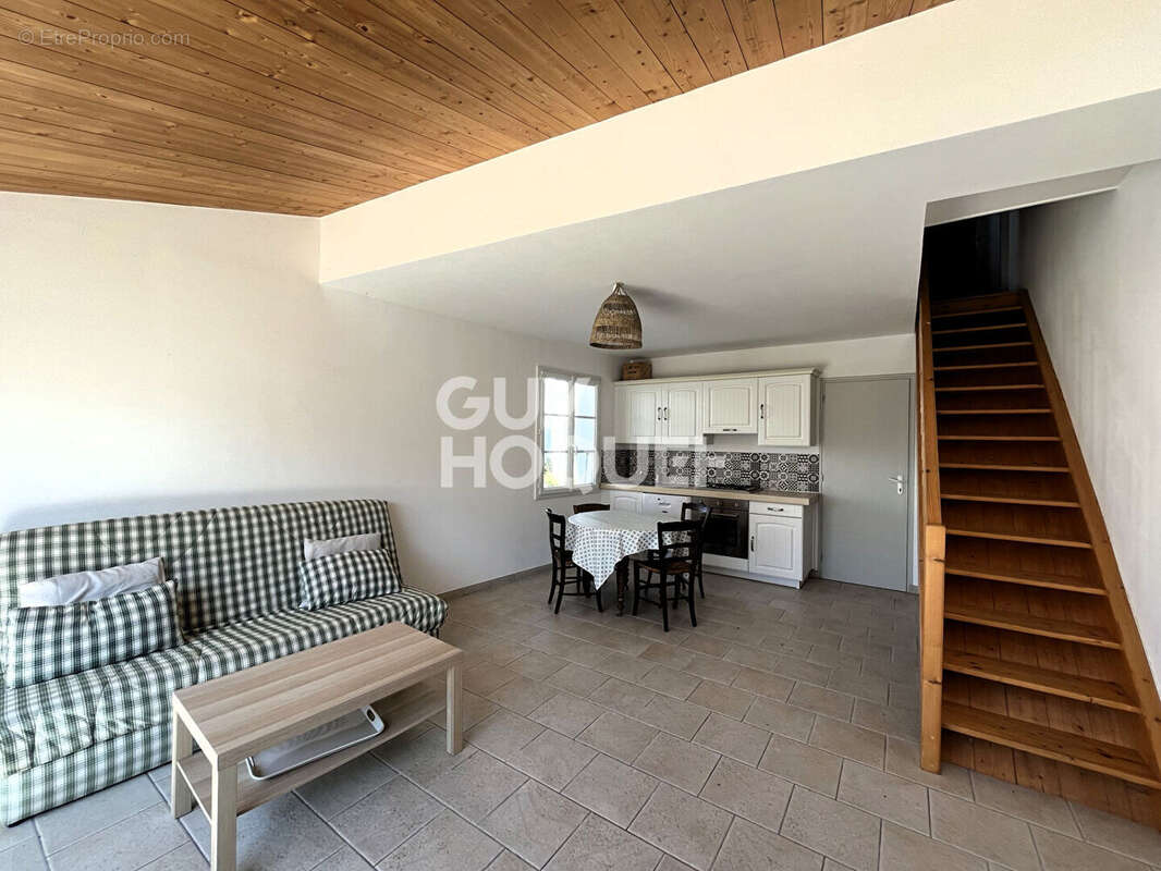 Maison à LA COUARDE-SUR-MER