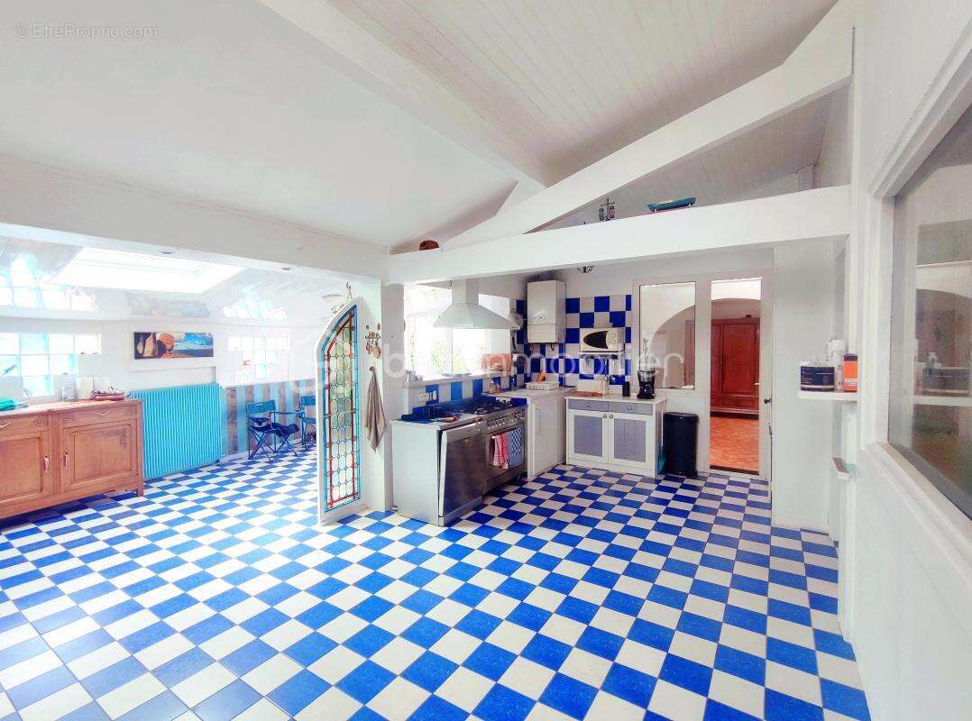 Maison de ville/ garage / jardinet - photo 3