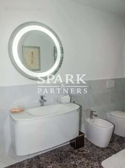 Appartement à CAP-D'AIL