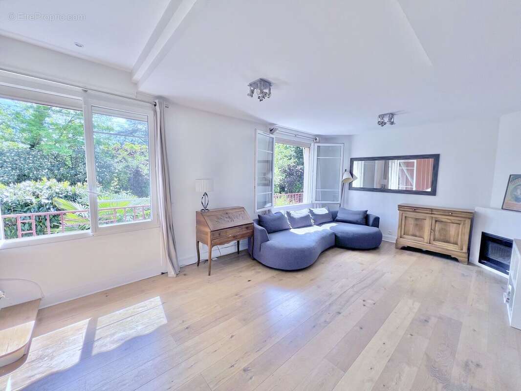 Photo 6 - Maison à VERRIERES-LE-BUISSON