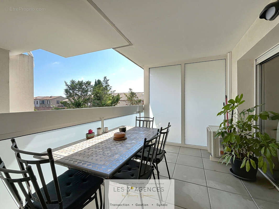 Appartement à COGOLIN