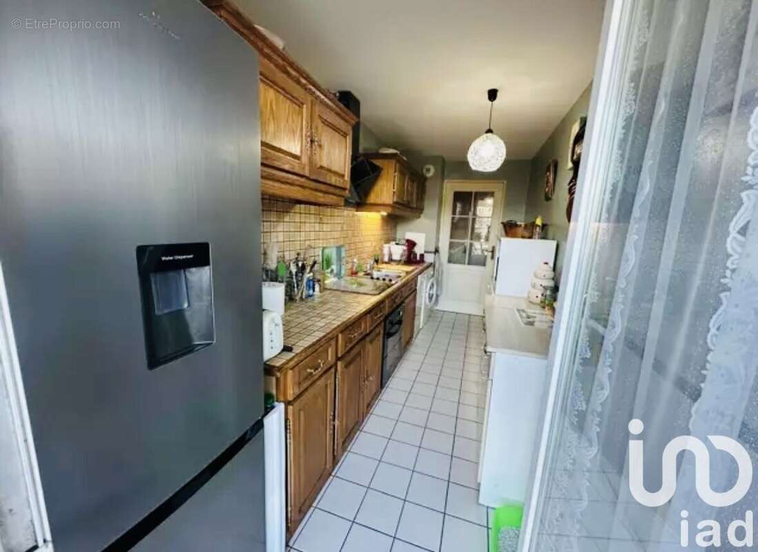 Photo 3 - Appartement à SAVIGNY-LE-TEMPLE